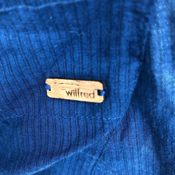 Wilfred Aritzia Navy Blue 3/4  balloon sleeve gold studded scoop neckline tunic - Picture 11 of 15